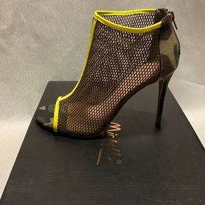 Brand New Camo Print Stilettos Sz 8.5